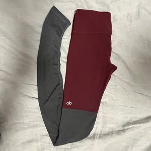 Alo Yoga Goddess Leggings - Small